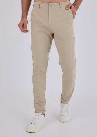 Men Adapt Pant Classic Fit - 32"R Beige