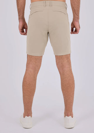 Men Adapt Shorts Classic Fit -8"R Beige