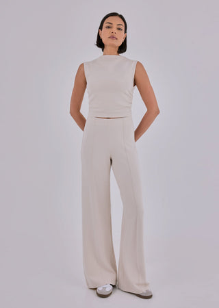 Effortless Ruched Top Bone